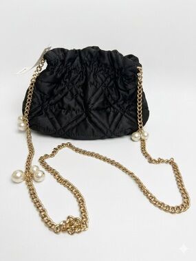 NWT Dillard's Black QUILTED with Gold and Pearl Chain Purse Bag VERY NICE